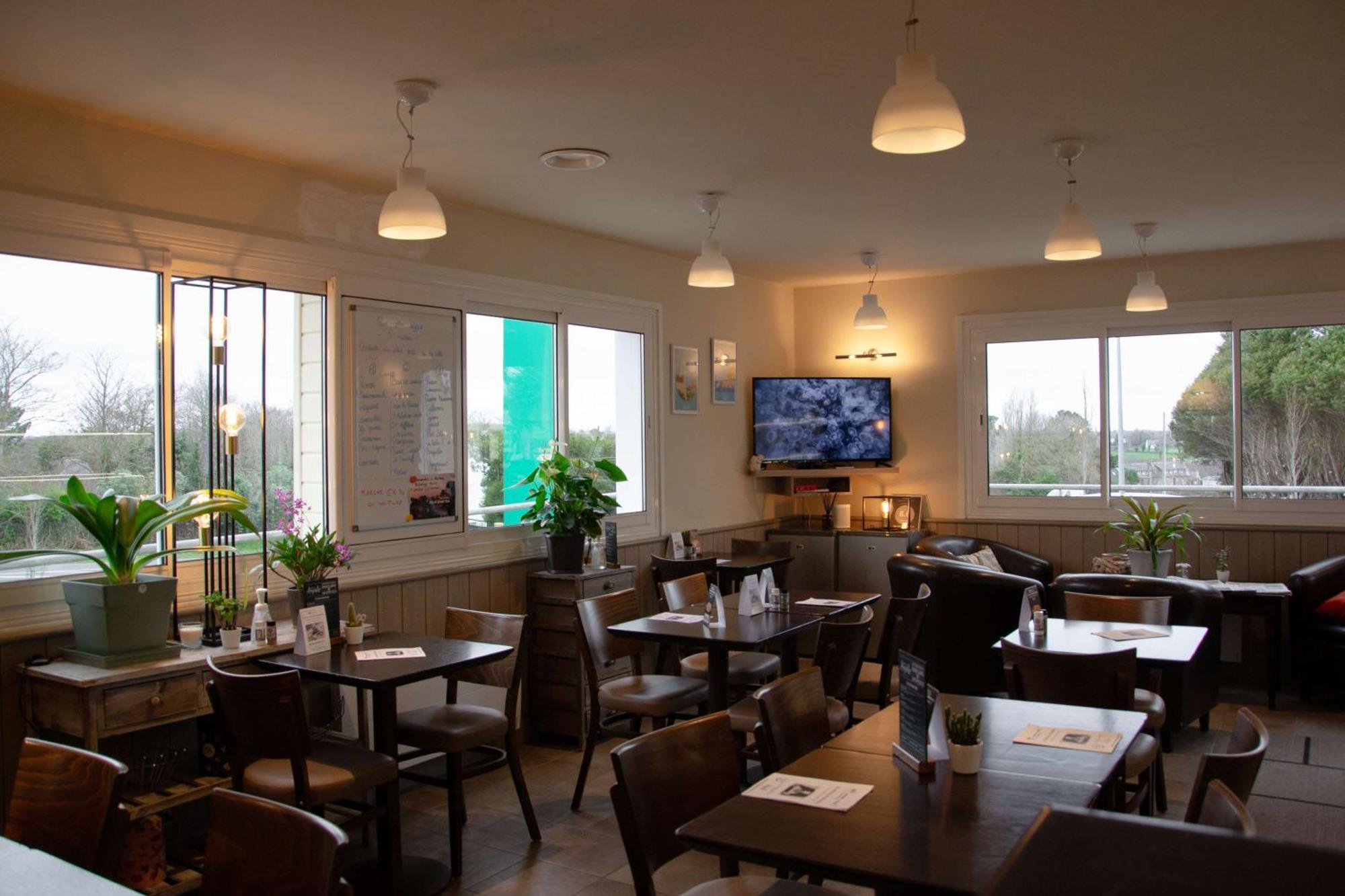 Brit Hotel Lannion-Perros Guirec エクステリア 写真