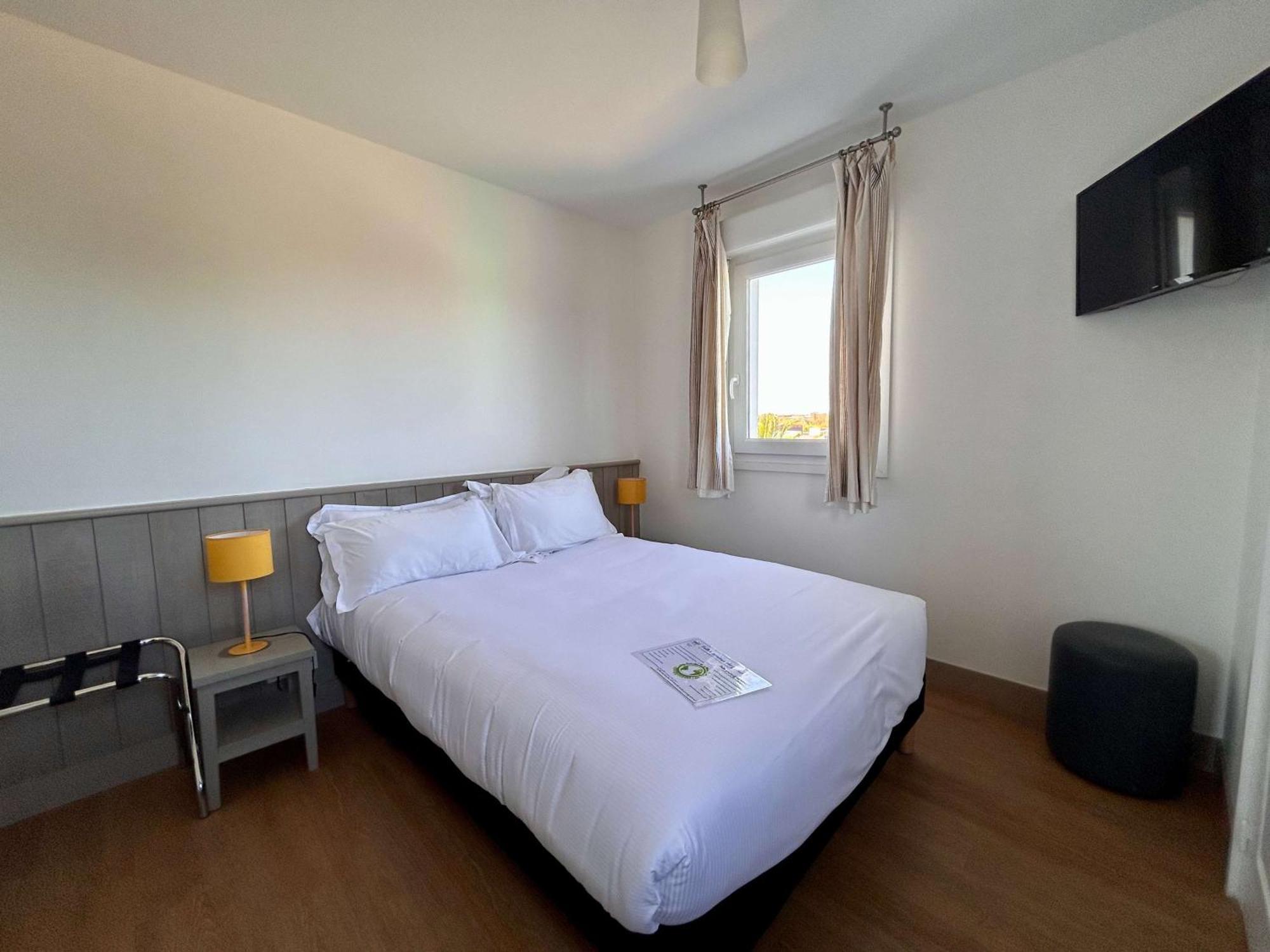 Brit Hotel Lannion-Perros Guirec エクステリア 写真
