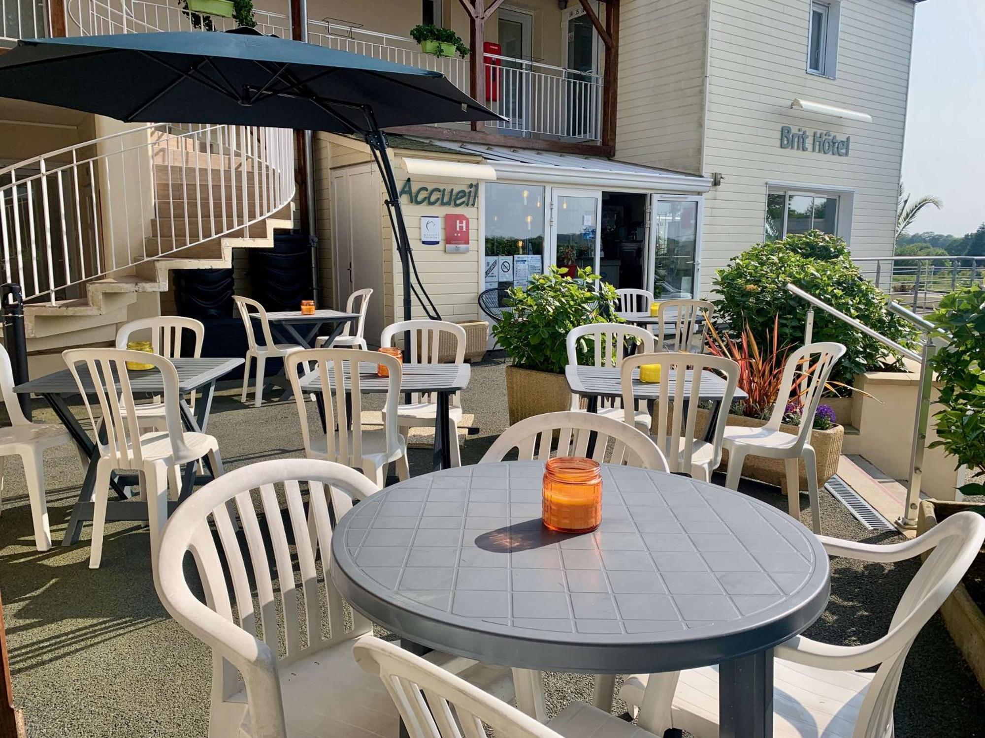 Brit Hotel Lannion-Perros Guirec エクステリア 写真
