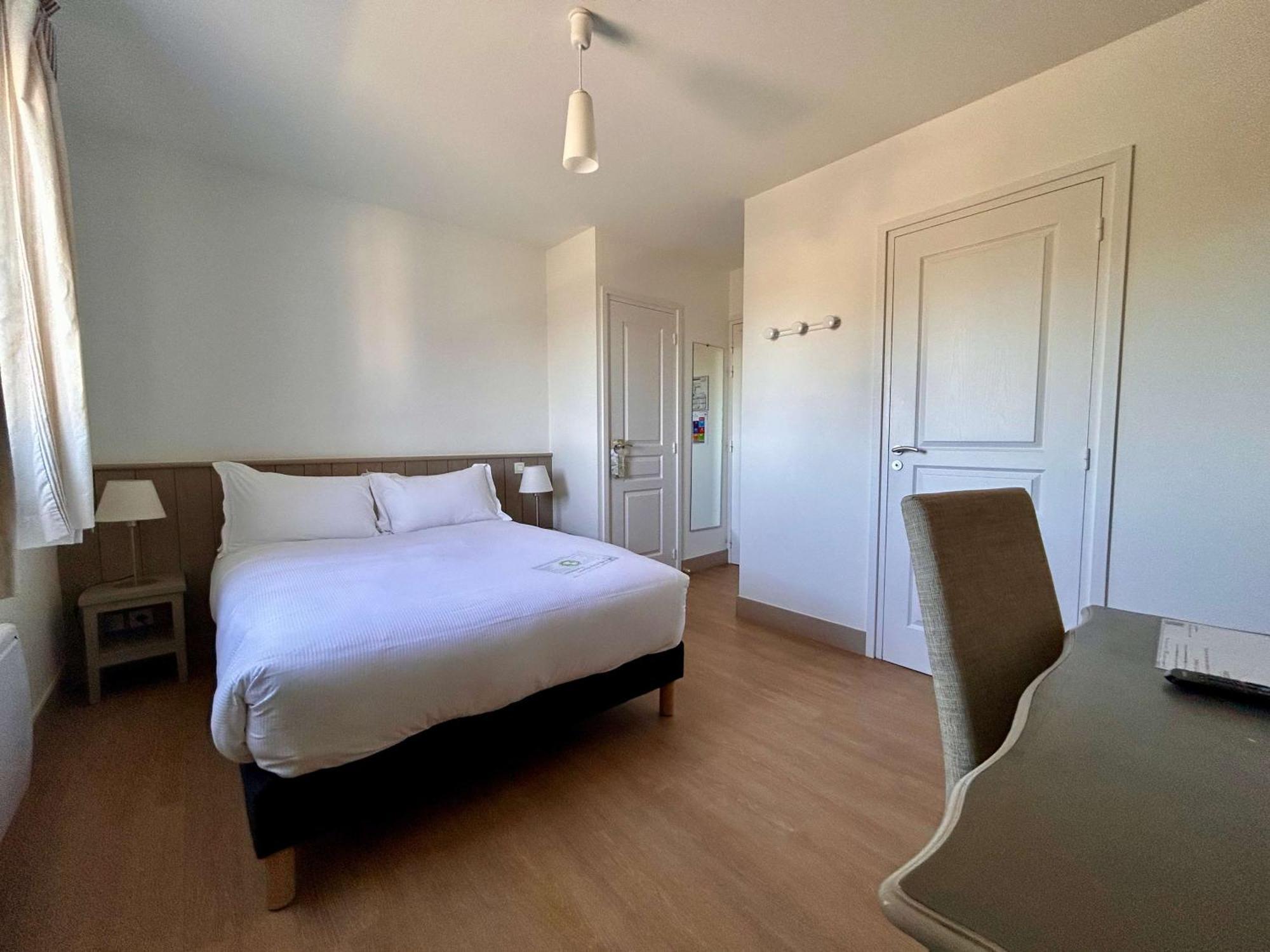 Brit Hotel Lannion-Perros Guirec エクステリア 写真