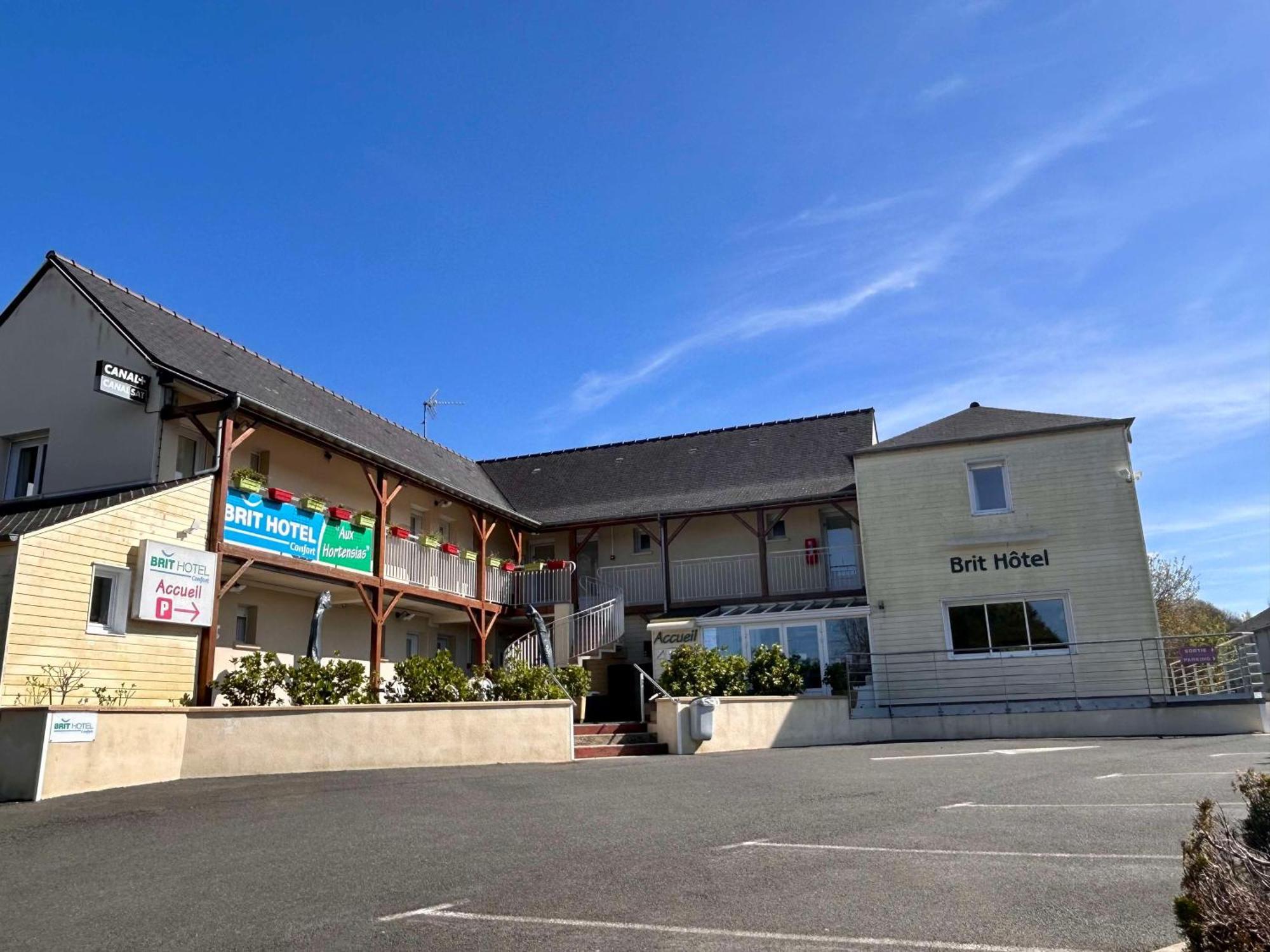 Brit Hotel Lannion-Perros Guirec エクステリア 写真