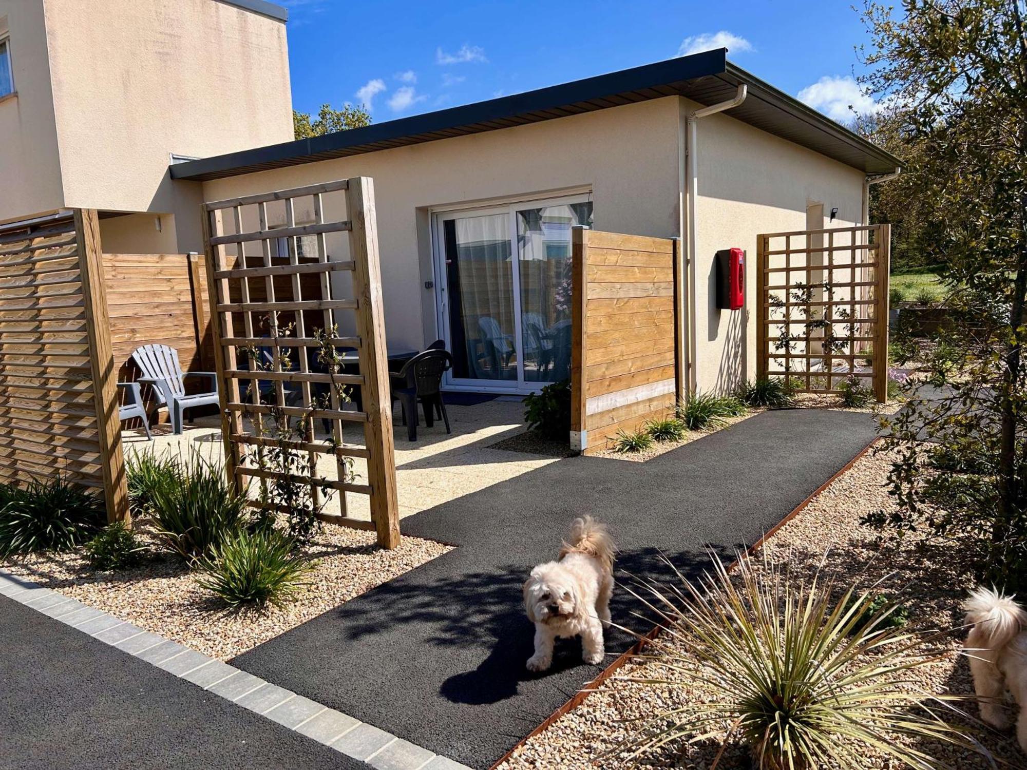 Brit Hotel Lannion-Perros Guirec エクステリア 写真