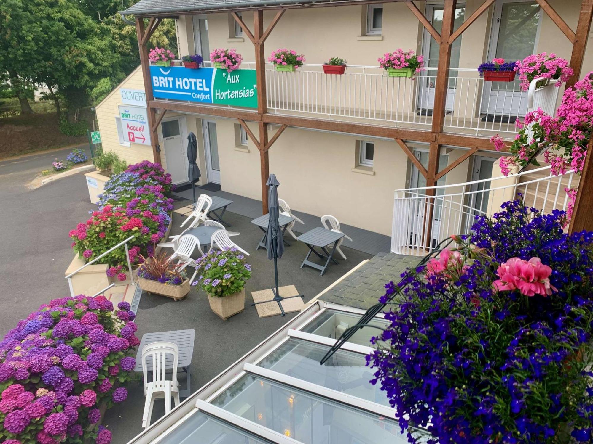 Brit Hotel Lannion-Perros Guirec エクステリア 写真