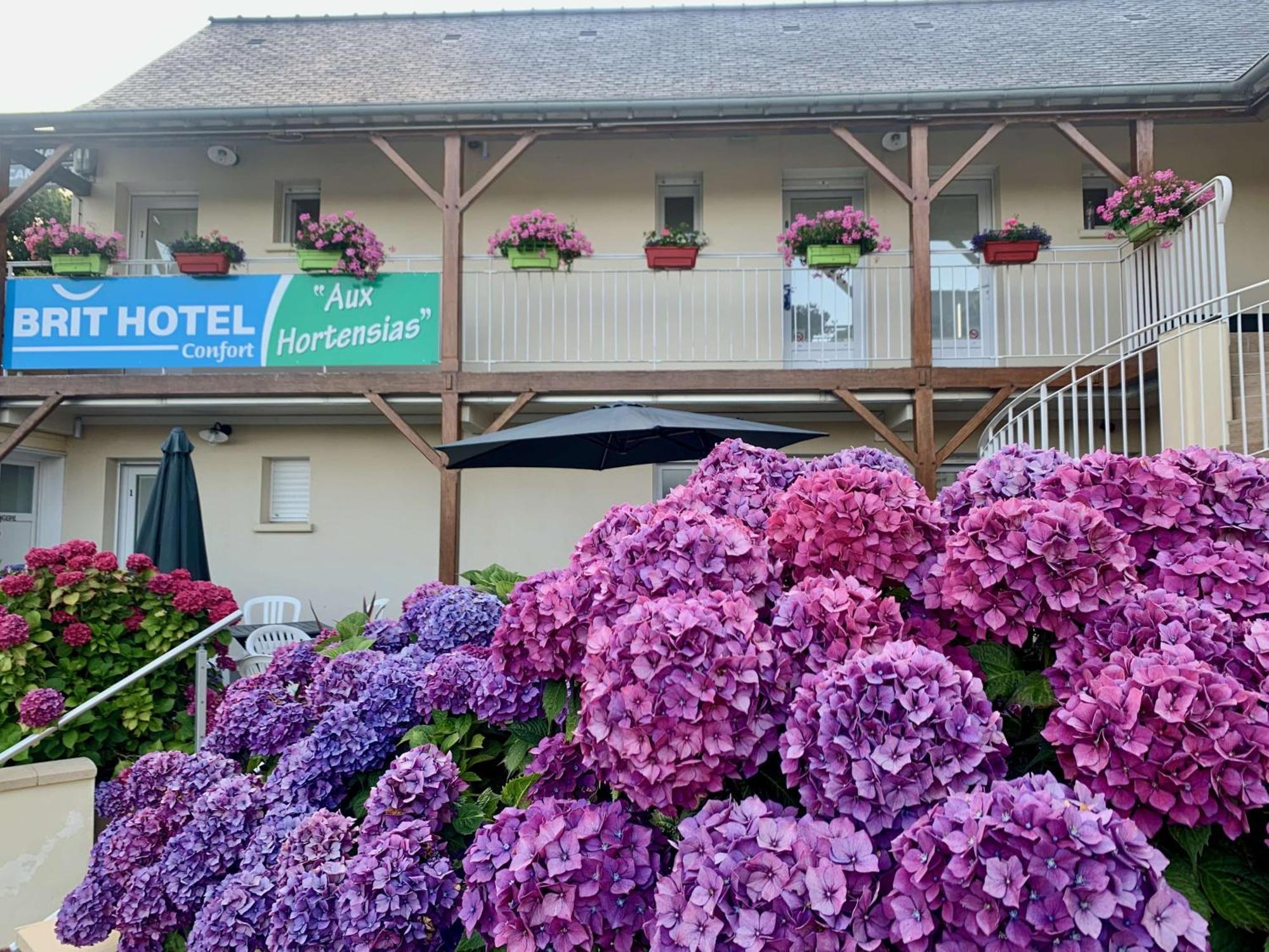 Brit Hotel Lannion-Perros Guirec エクステリア 写真