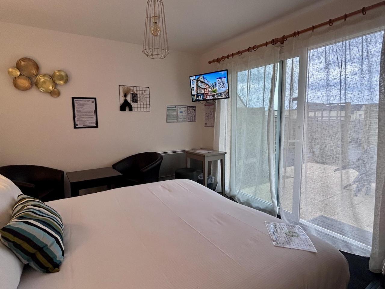 Brit Hotel Lannion-Perros Guirec エクステリア 写真