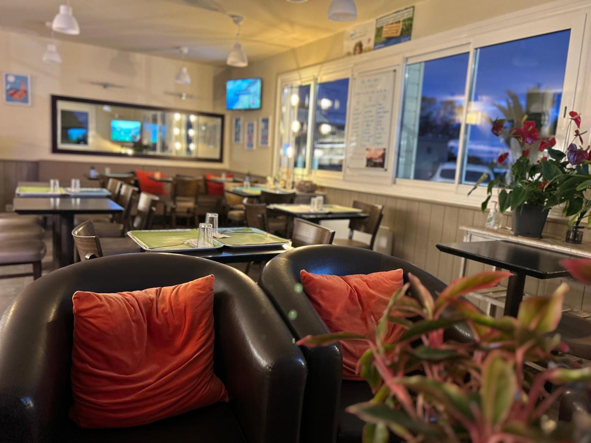 Brit Hotel Lannion-Perros Guirec エクステリア 写真